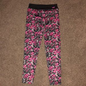 patterned leggings.
